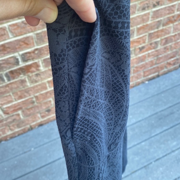 Athleta Salutation Textured Knit Joggers.  High waist wide band.  Size S - Picture 5 of 12